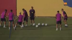 Así fue el caño de Jan Virgili a Araujo en el entrenamiento
