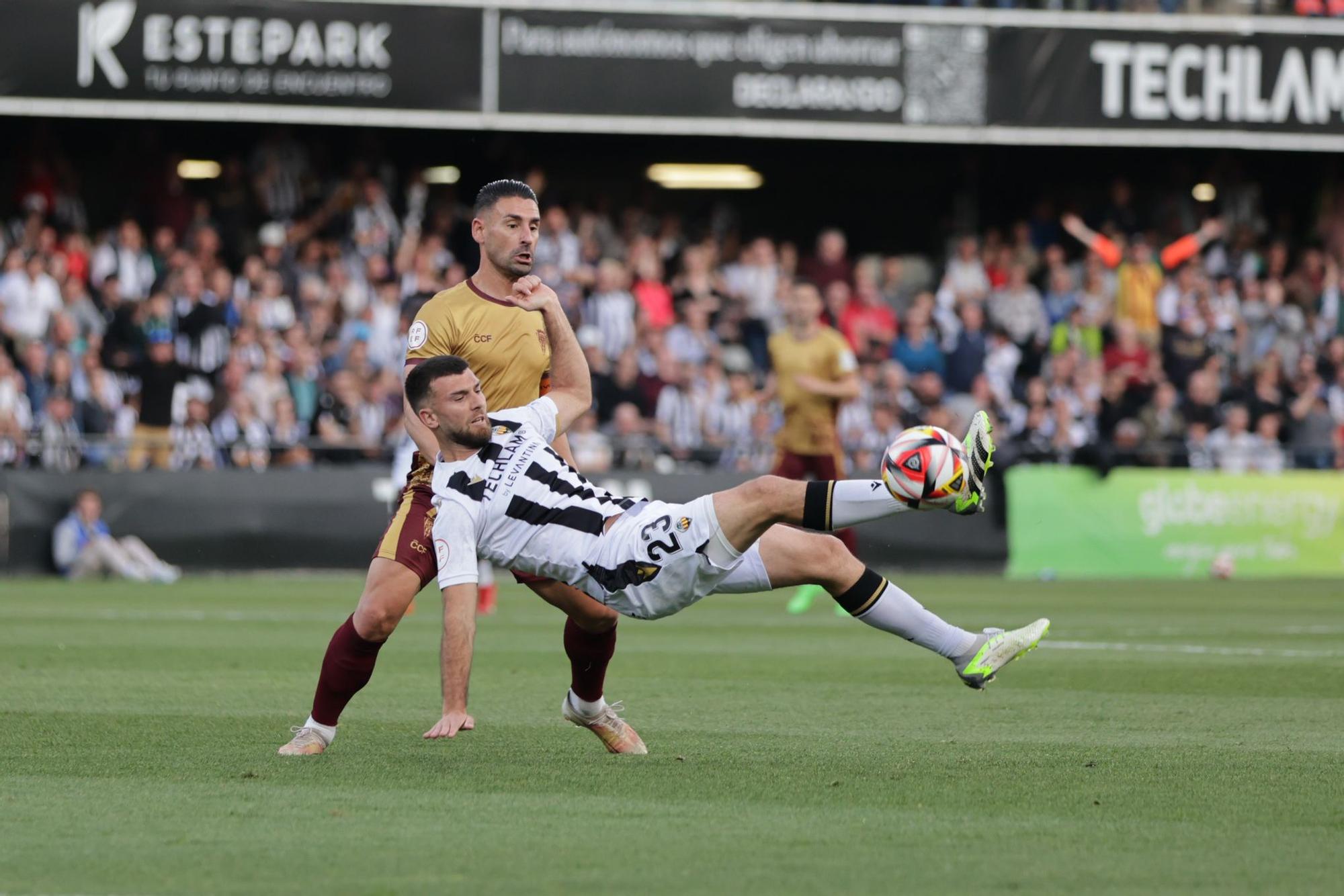 Castellón-Córdoba CF: las imágenes del partido en Castalia