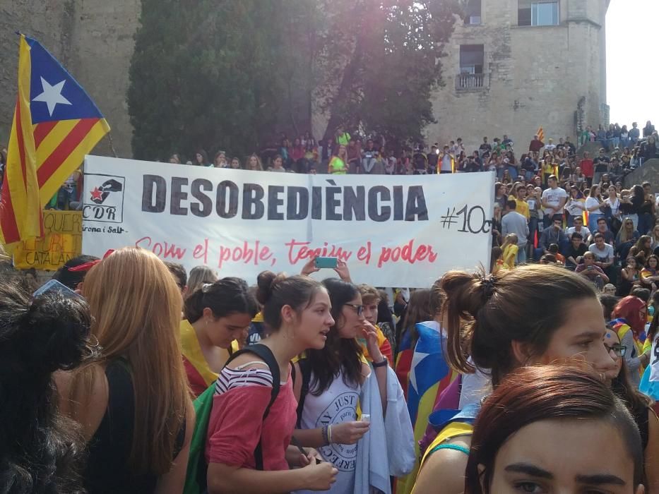 Estudiants, professors i personal de la UdG s'han manifestat a Girona