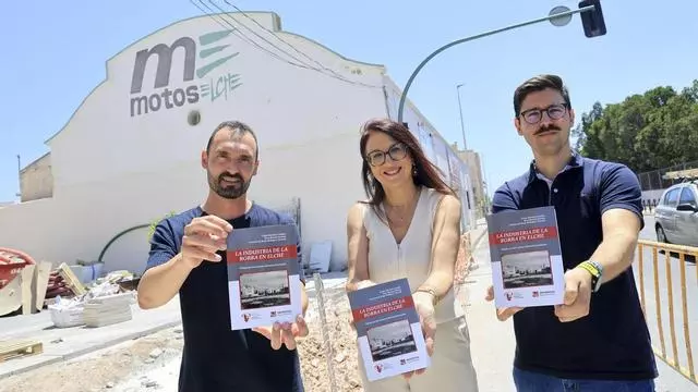 Un libro reúne la historia de la industria de la borra en Elche