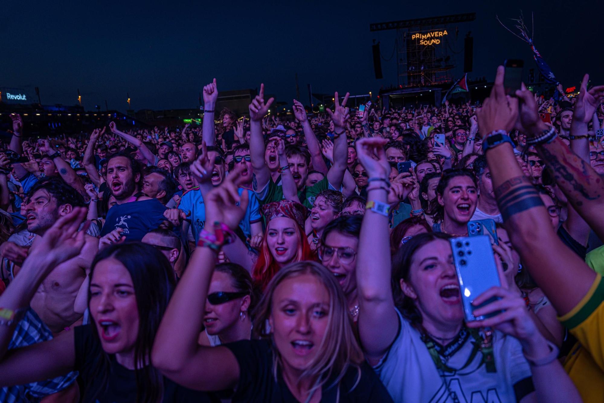 Espectadores durante un concierto de la última edición del Primavera Sound, en el parque del Fòrum, en Barcelona.
