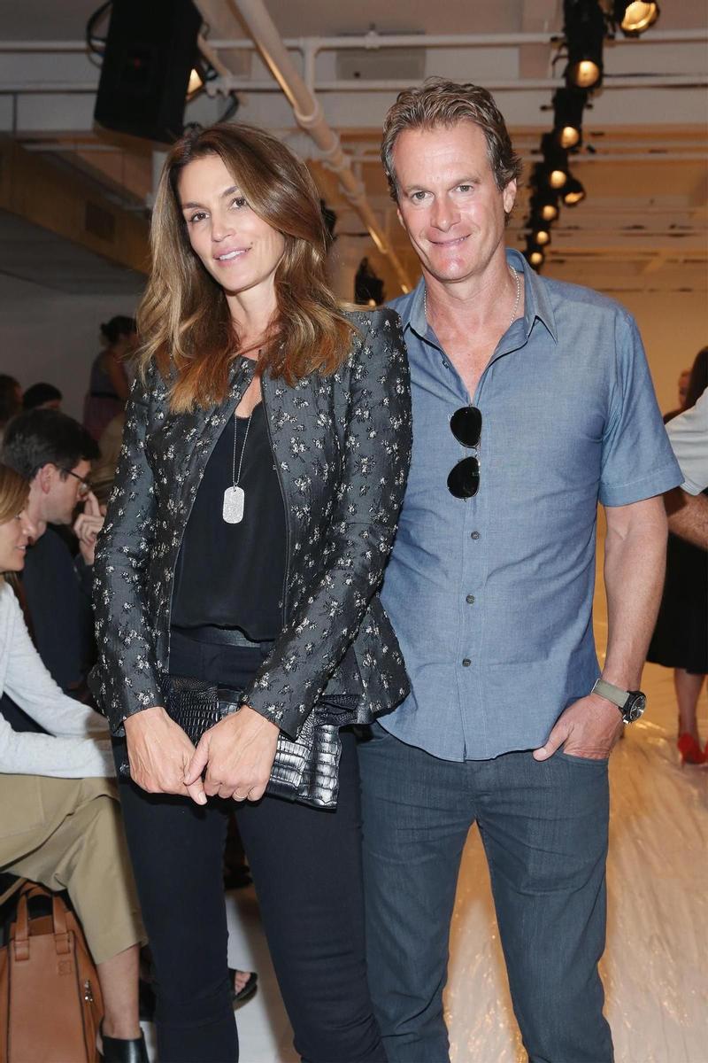 Front Row semana de la moda NY, Cindy Crawford y Rande Gerber en Brock Collecttion