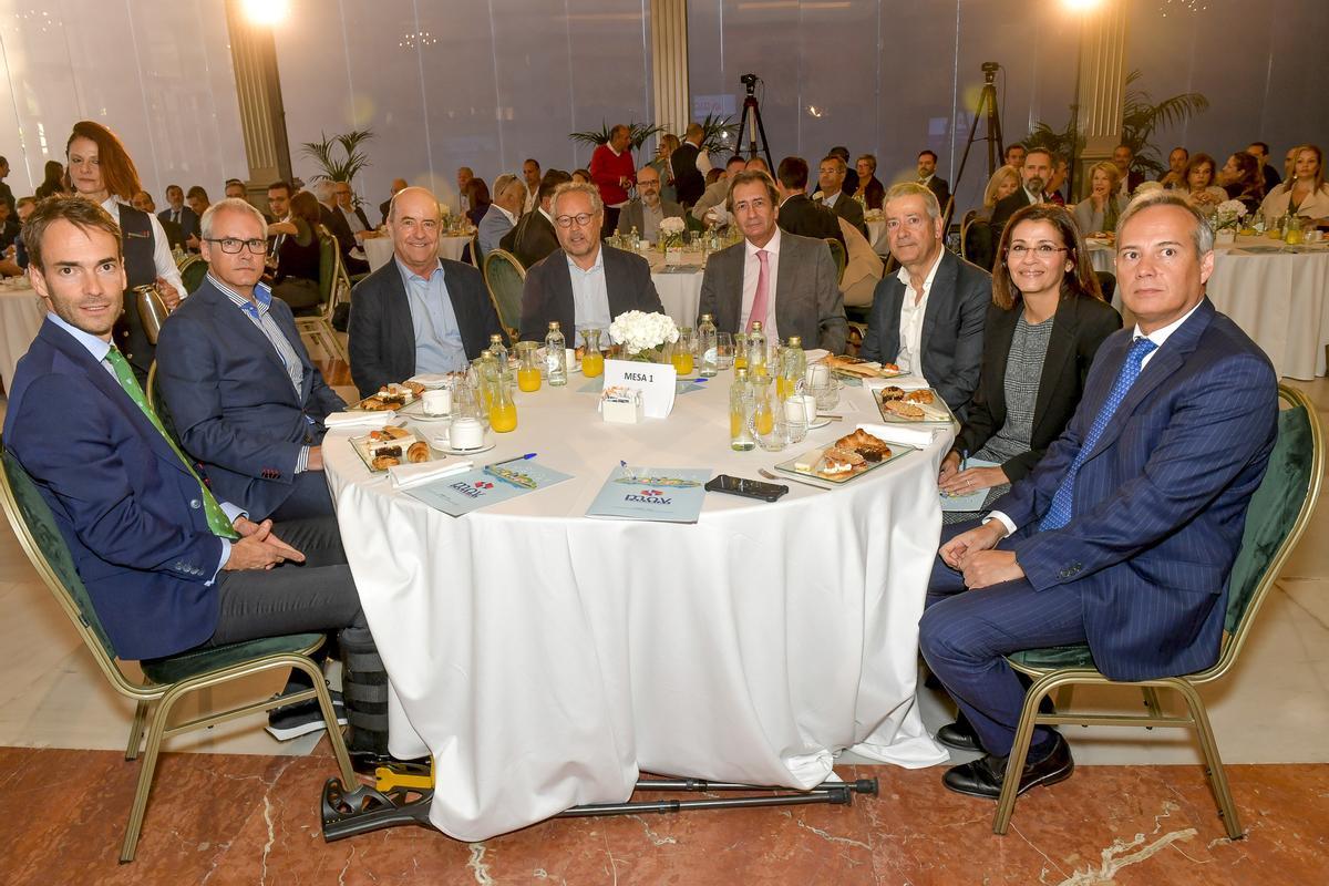 Germán Suárez, Javier Climent, Pedro Ortega, Oliver Alonso, Luis Padrón, Agustín Manrique de Lara, Carmen Moreno y Francisco Trujillo.