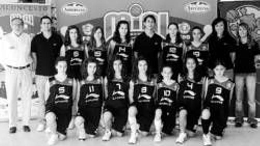 El minibasket de Extremadura mejora su tono