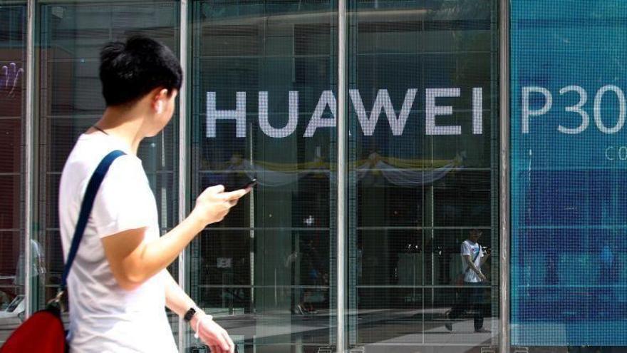 Huawei planea cientos de despidos en sus operaciones en los EEUU