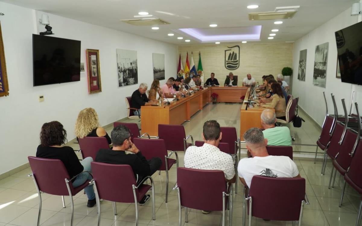Puerto del Rosario aprueba la promoción interna de más de 100 trabajadores
