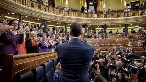 Las imágenes de la segunda jornada de la investidura de Sánchez en el Congreso