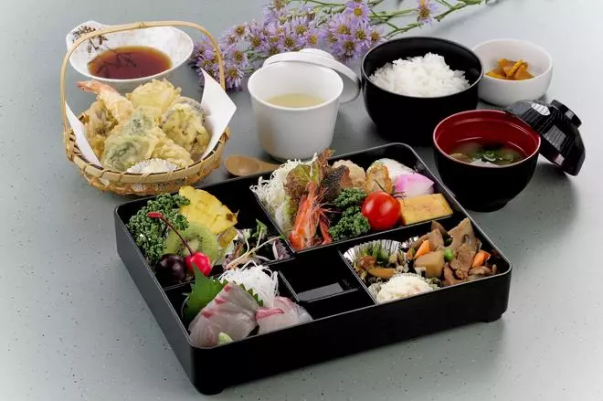 De qué va la gastronomía “kaiseki” y dónde probarla en España