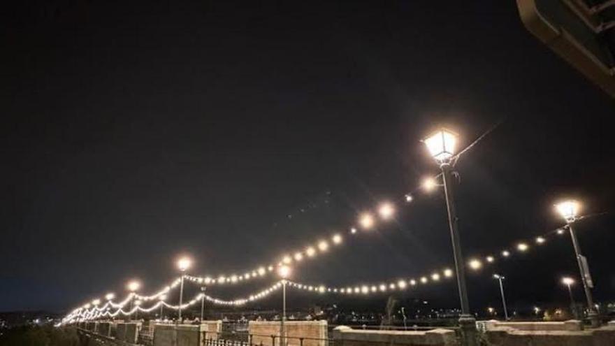 El puente de Palmas de Badajoz tendrá sus luces de manera permanente