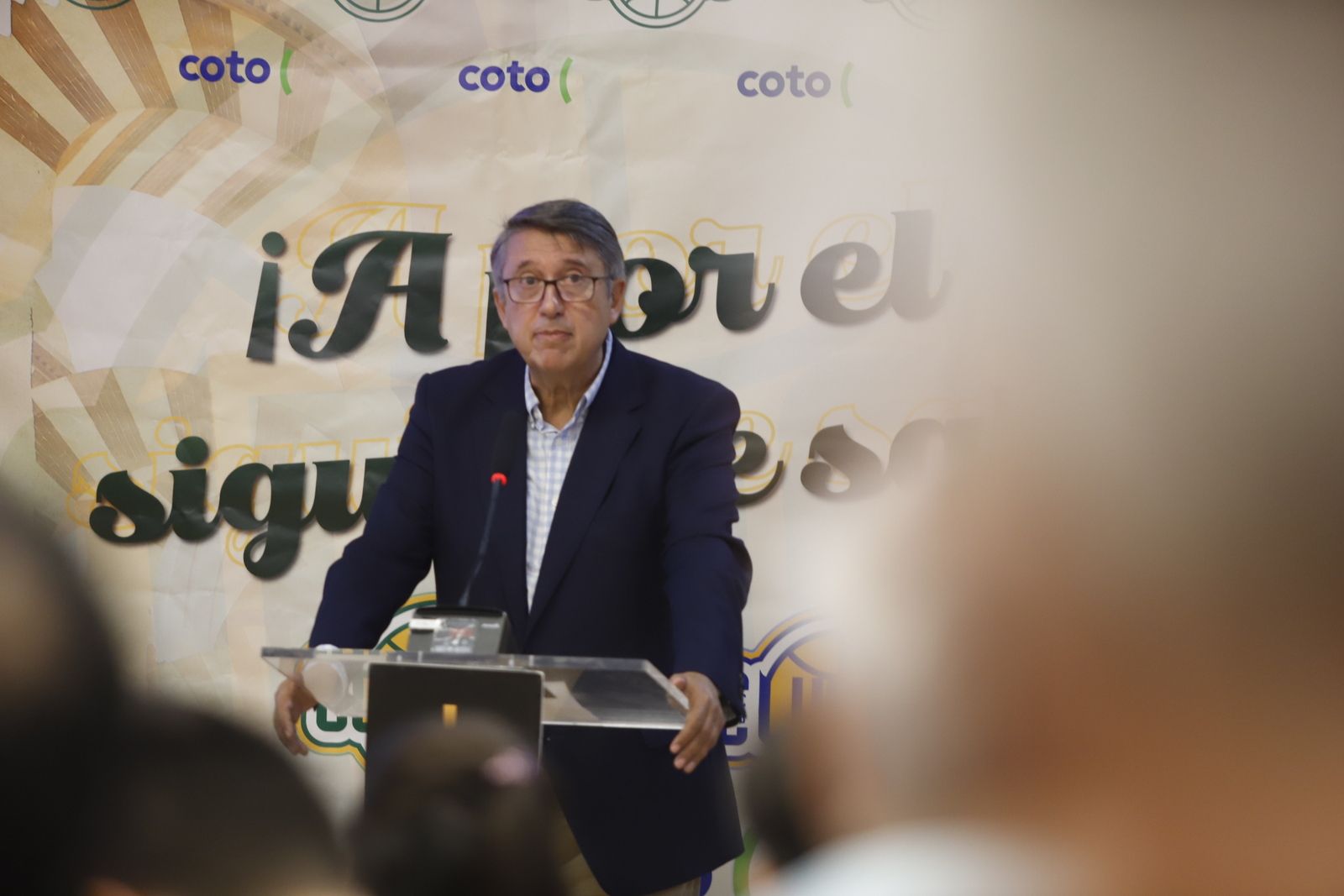 La puesta de largo de los equipos del Coto Córdoba de Baloncesto en imágenes