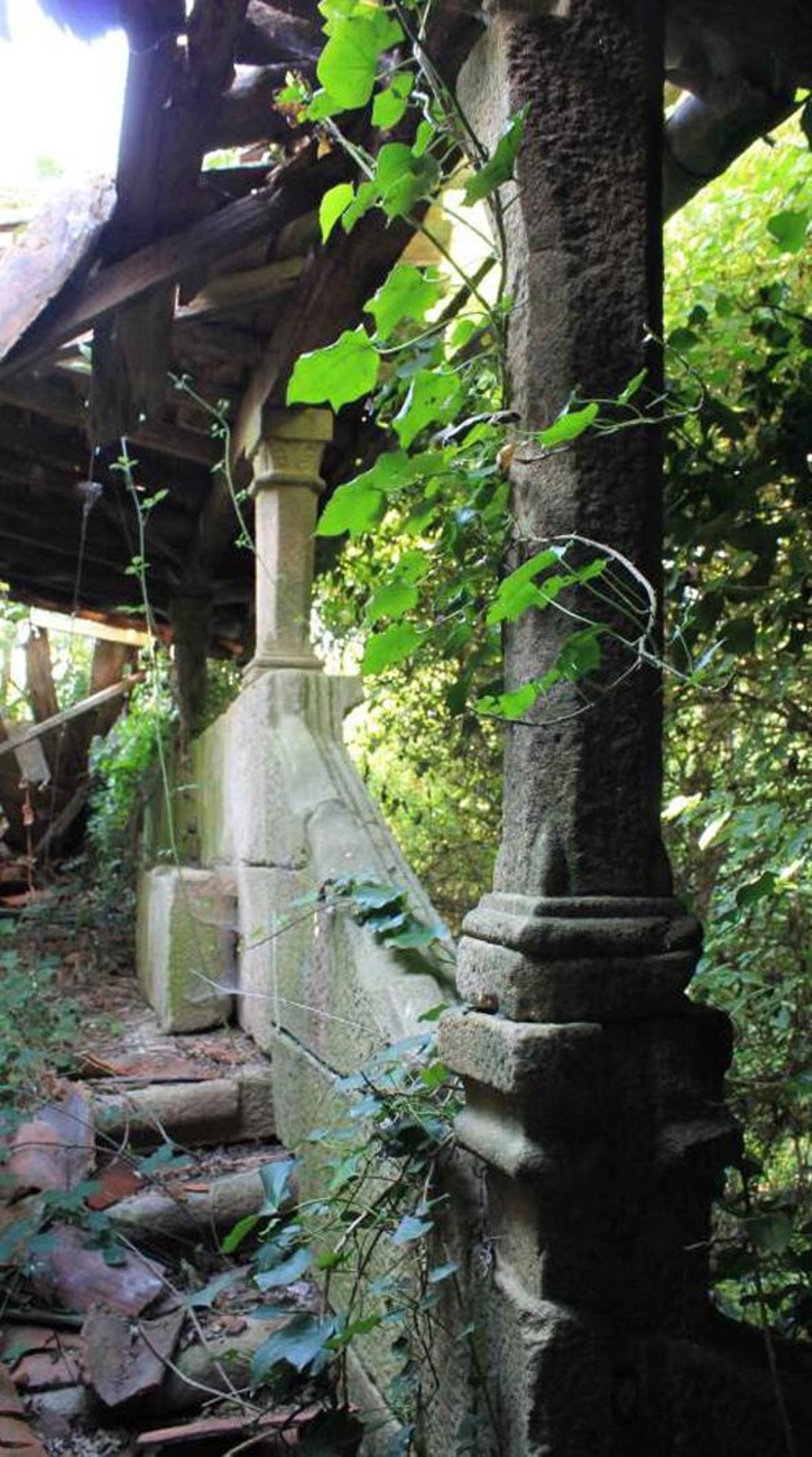 Columnas del Pazo de Bergazos. |
