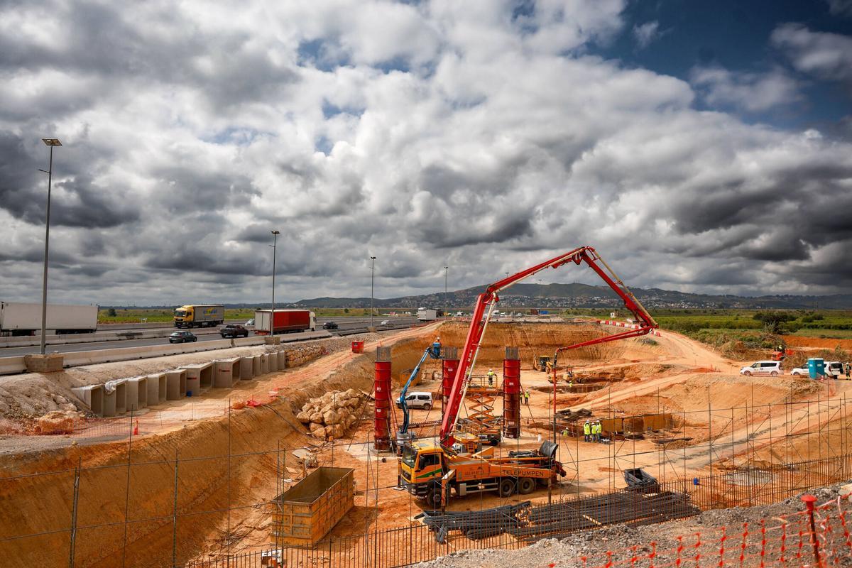 Obras de reconstrucción tras la dana de octubre de 2024.