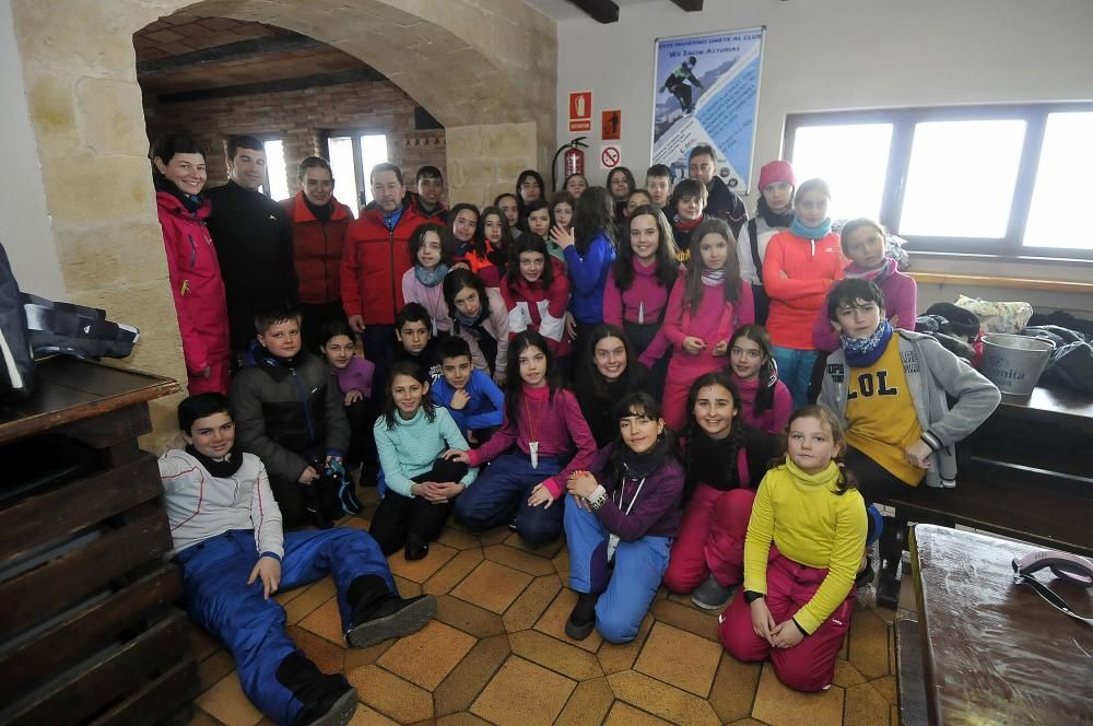 Ampliación de temporada de esquí en la pista de debutantes de Pajares