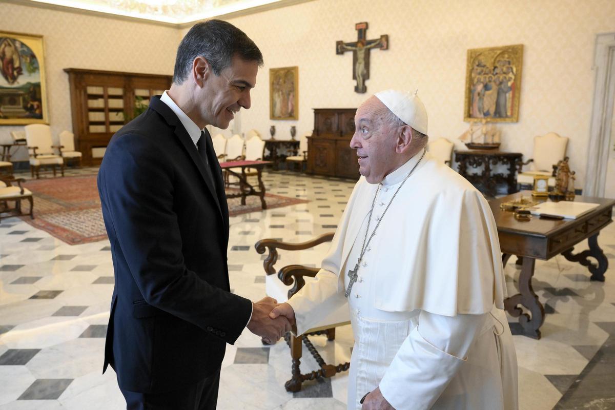 Pedro Sánchez, durante su visita al Papa Francisco en octubre de 2024.