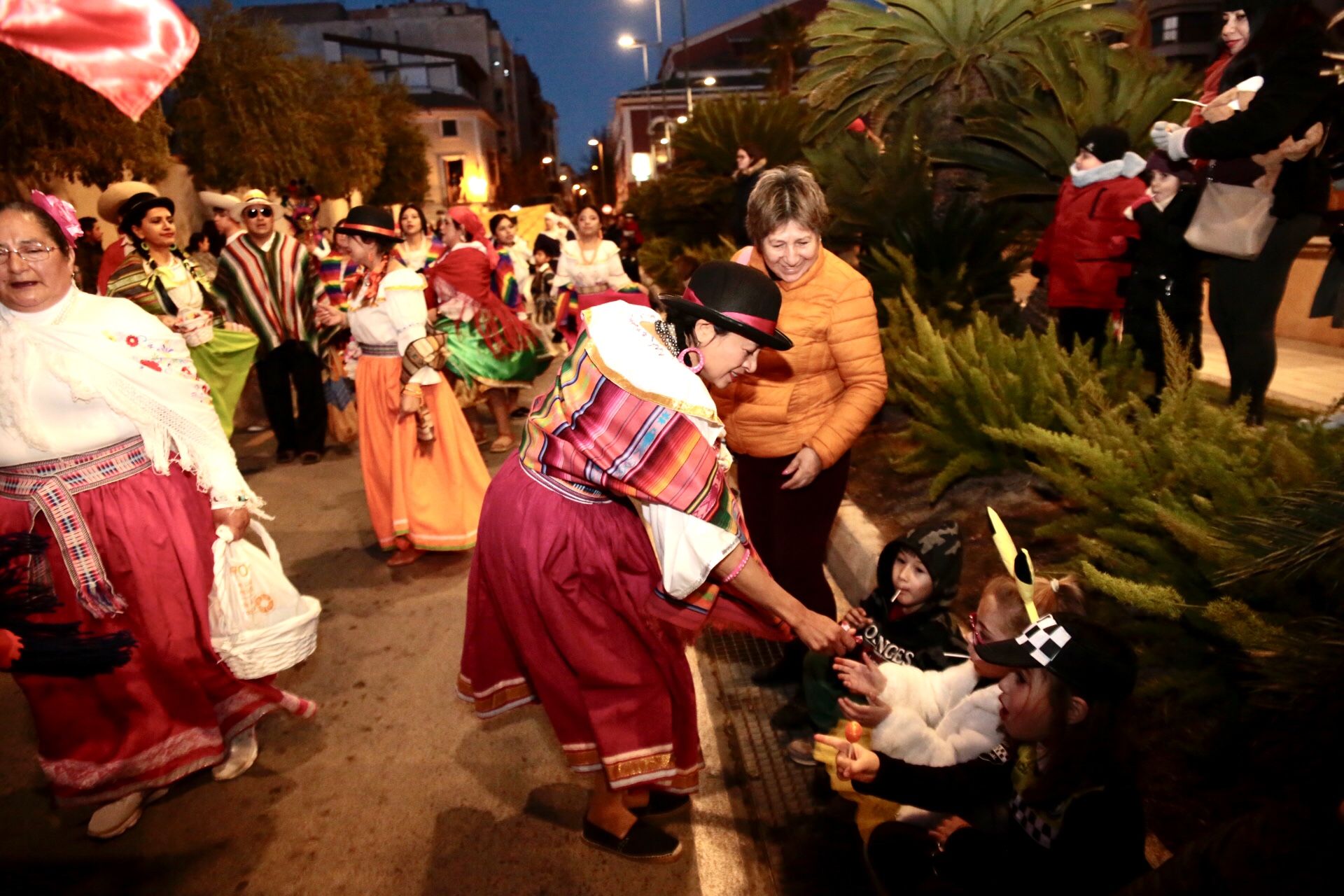 Miles de personas disfrutan del Carnaval en las calles de Lorca