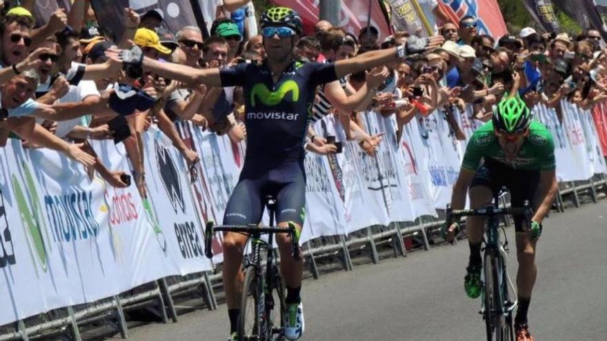 Alejandro Valverde entra vencedor en la meta en el Campeonato de España del pasado año