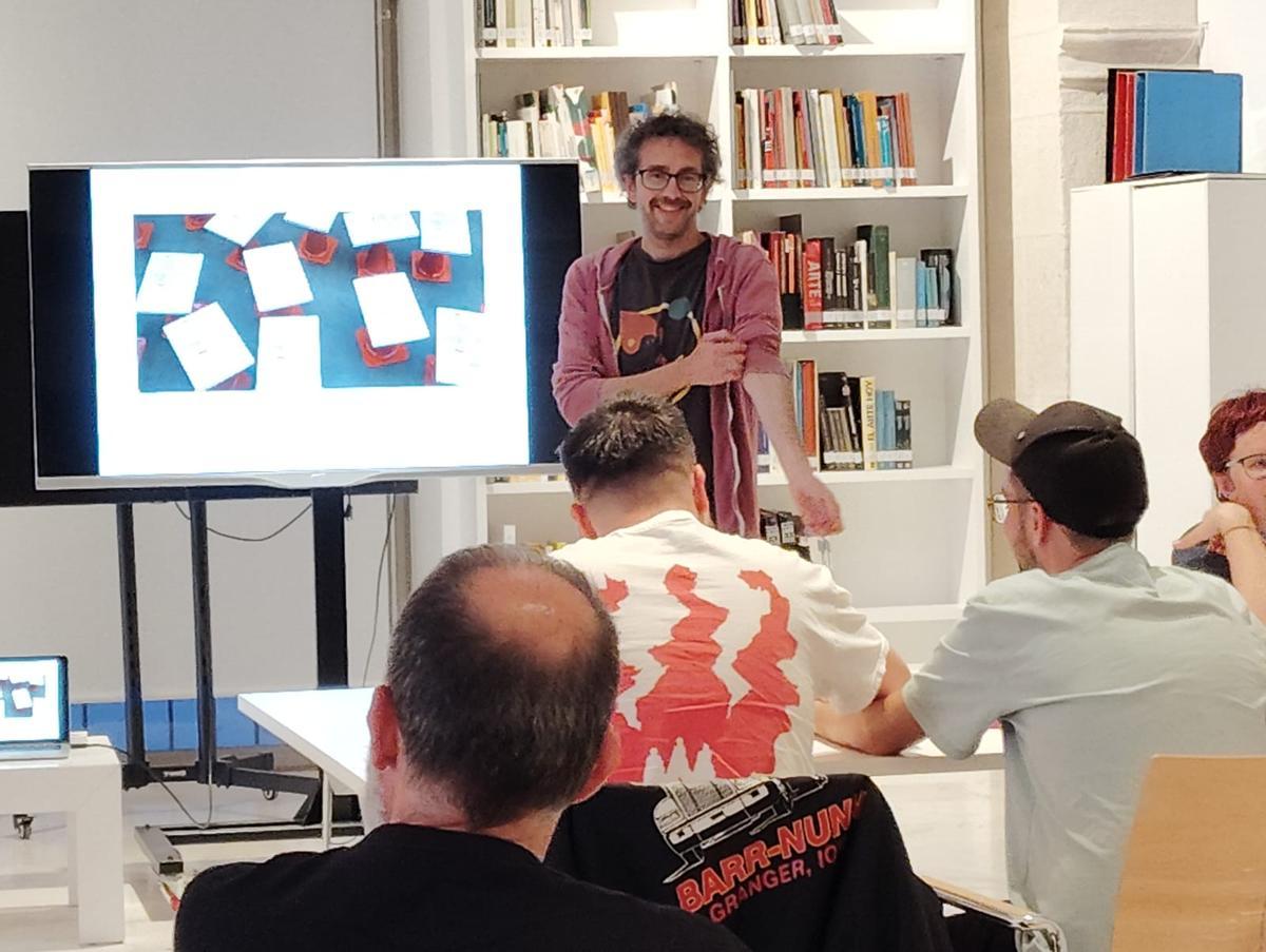 Taller de partituras gráficas en el MACA