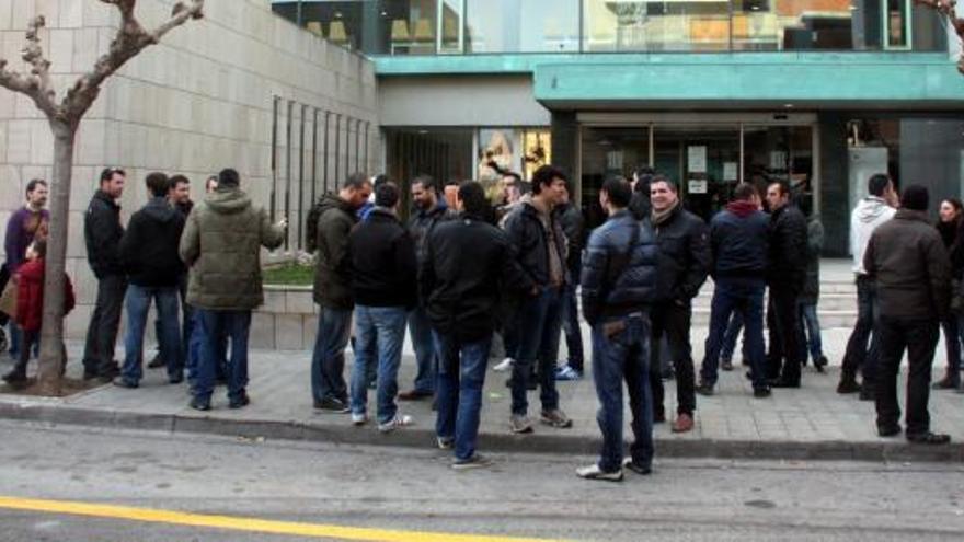 Un dels detinguts per la baralla a Garriguella denuncia els agents