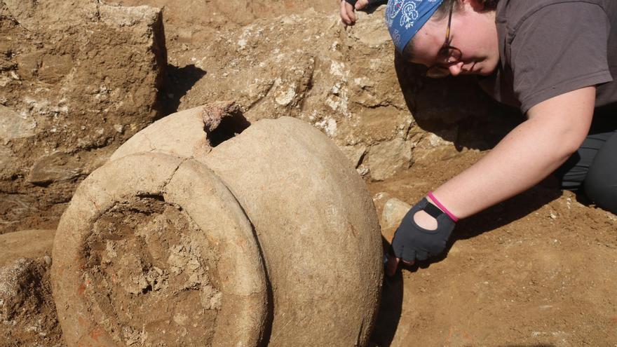 Els arqueòlegs descobreixen una zona vinculada a la producció d&#039;oli a la vil·la romana de Sarrià de Ter