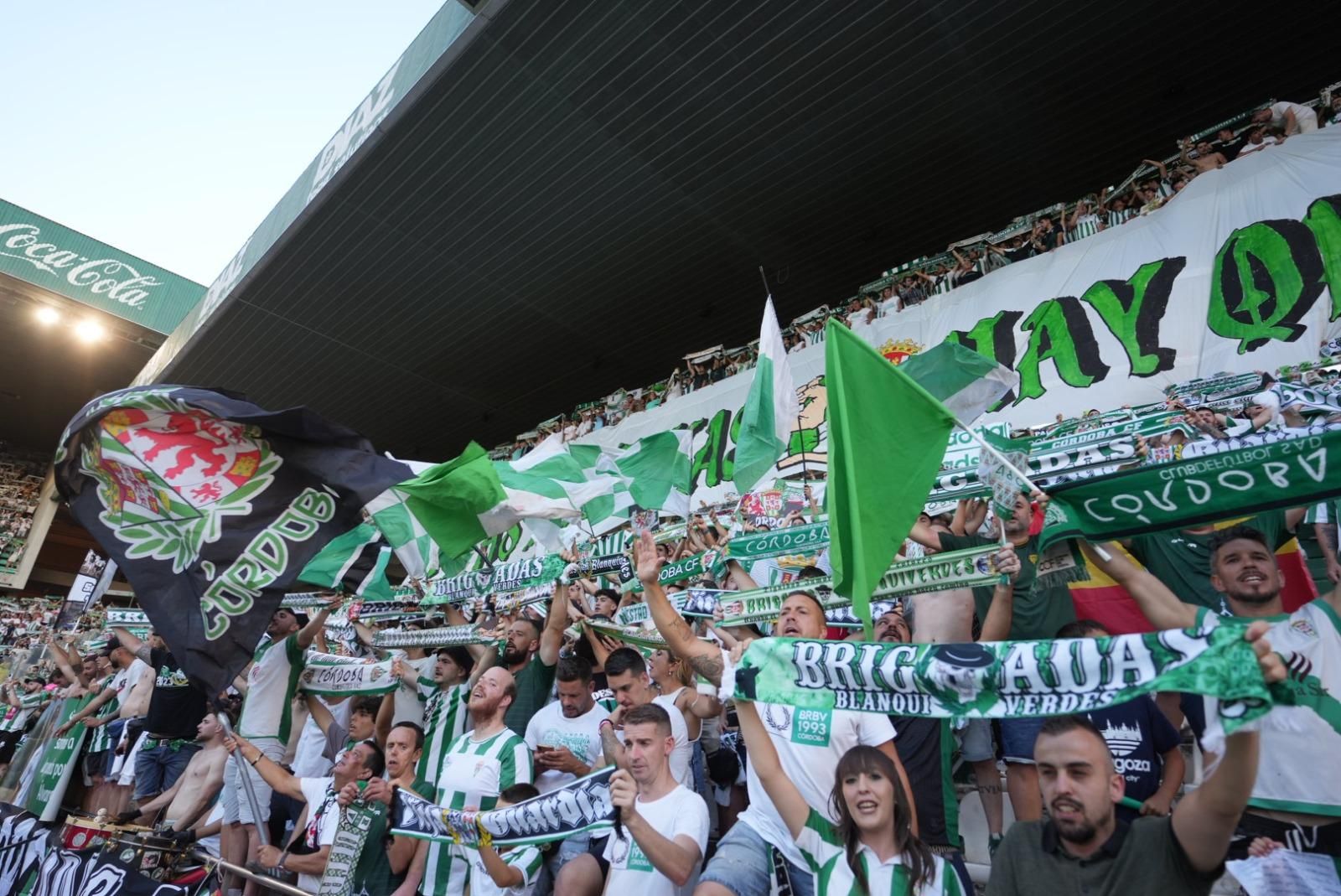 Córdoba CF-Barcelona Atlétic | La afición cordobesista, en imágenes