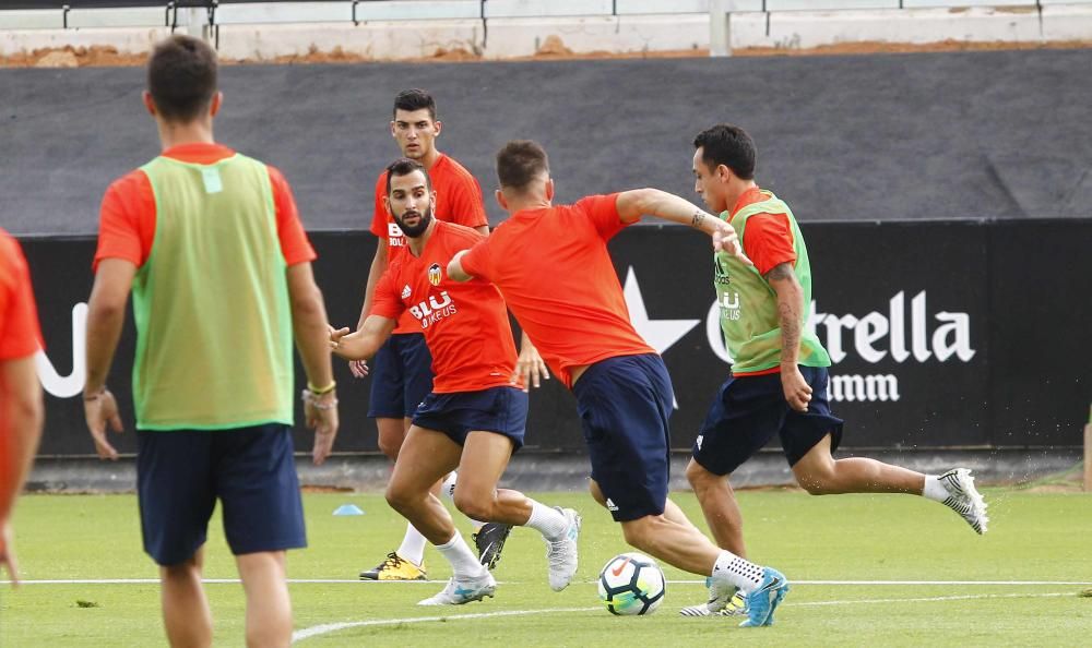 Primer día de Marcelino en Paterna