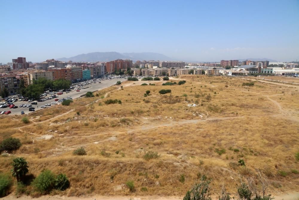 Terrenos de Repsol donde está previsto un parque y varias torres con viviendas y usos comerciales.