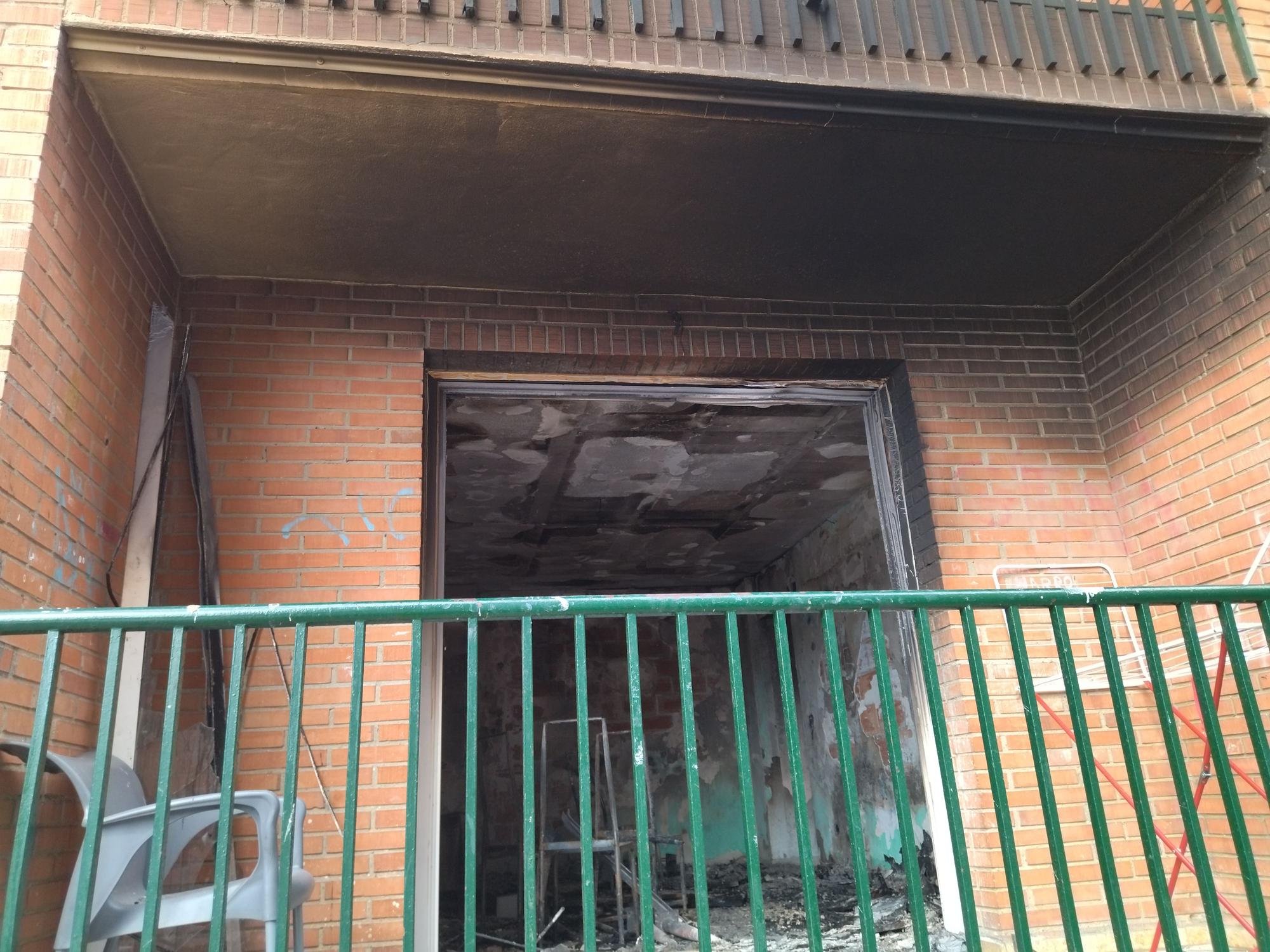 Así ha quedado la vivienda arrasada por el fuego en Dénia