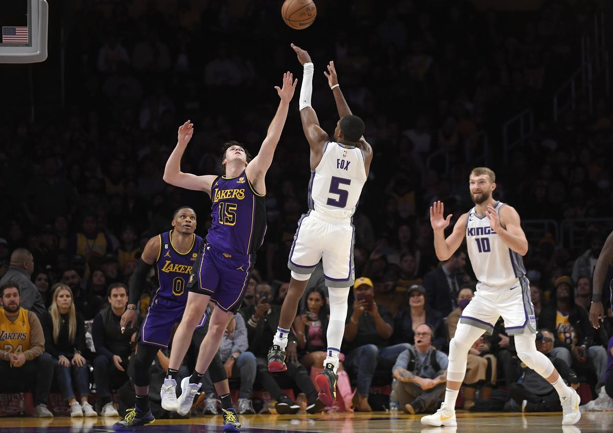 Fox ante los Lakers