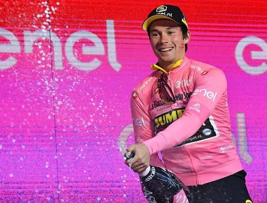 Giro de Italia: Imágenes de la primera etapa.