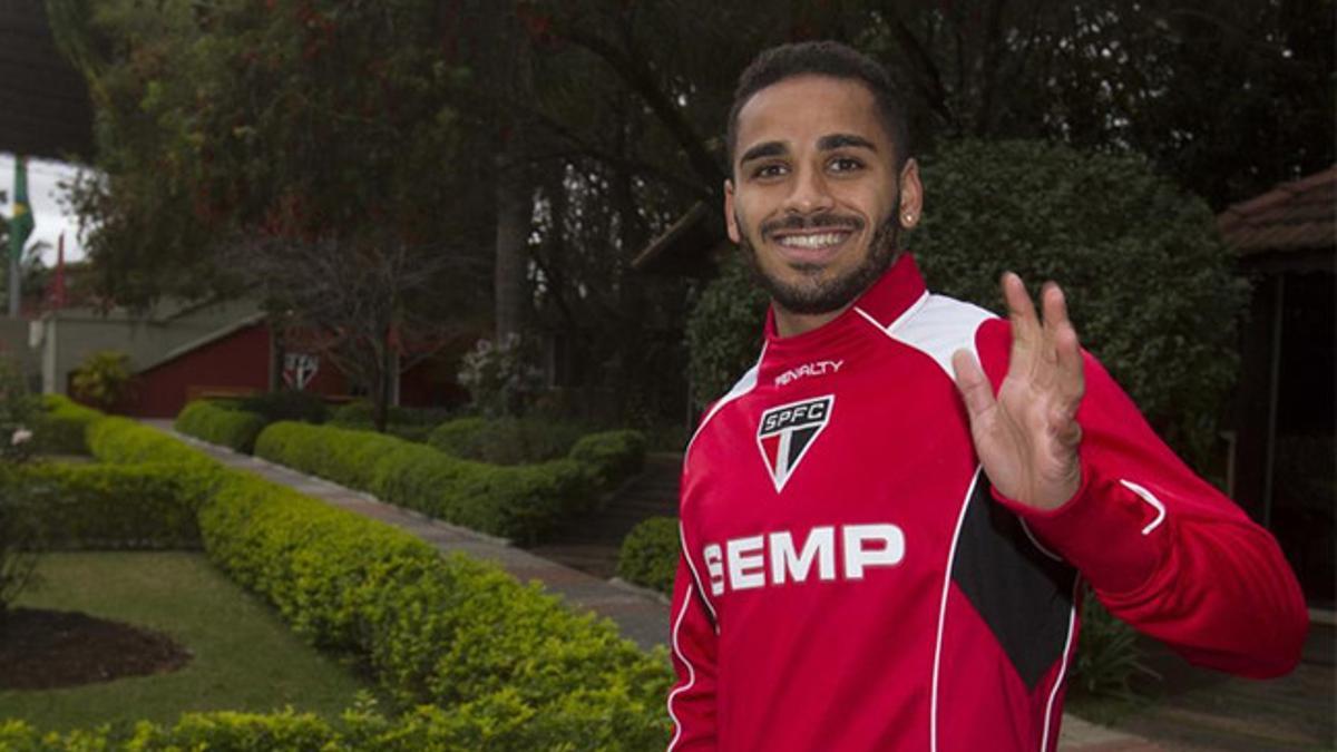 Douglas se despidió del Sao Paulo antes de partir hacia Barcelona