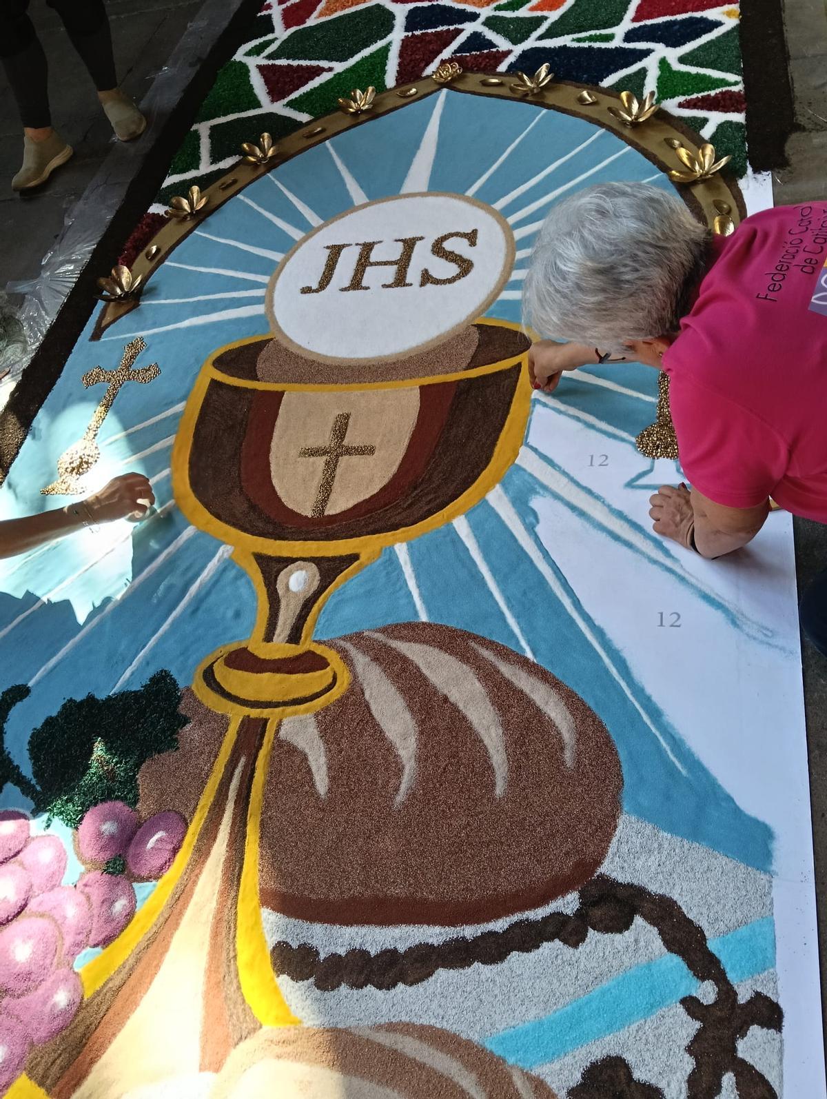 Conchas desde Bueu para elaborar en Barcelona una alfombra para recibir al Papa León XIV Conchas desde Bueu para elaborar en Barcelona una alfombra para recibir al Papa León XIV