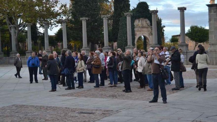 Grupos de turistas descubren Zamora.