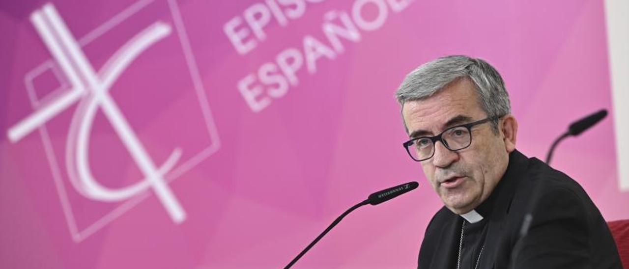Luis Argüello en conferència de premsa ahir a Madrid. | FERNANDO VILLAR/EFE