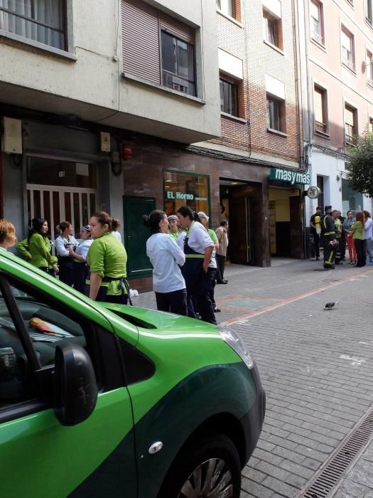 Desalojan un supermercado en Mieres al sufrir los clientes malestar