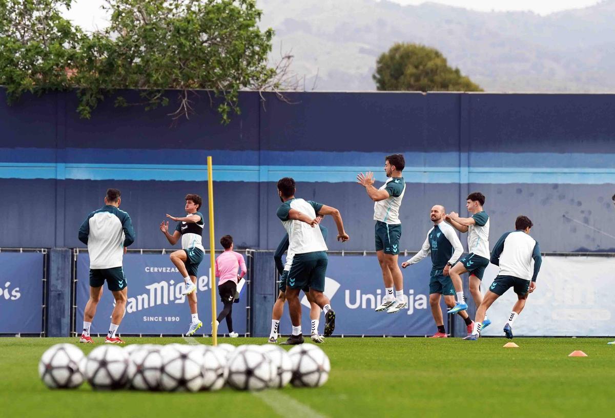 Imagen del entrenamiento de este martes en el Málaga CF.