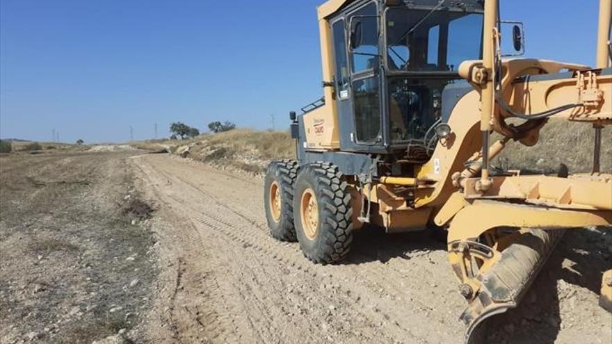 El consistorio procede al arreglo de los caminos rurales