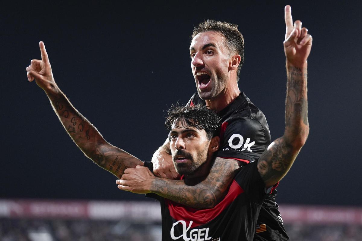 Samu Costa da un paso de gigante al Mallorca con un gol que tumba al Girona en Montilivi — image 4
