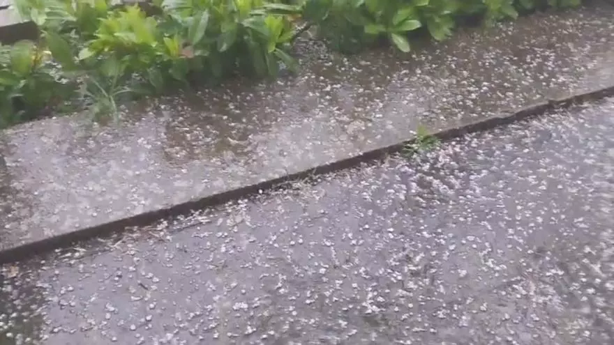 Una granizada empaña el día del Toro de Cajón en Villafáfila