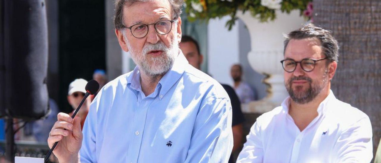 Mariajo Rajoy y Asier Antona, ayer en Santa Cruz de La Palma.