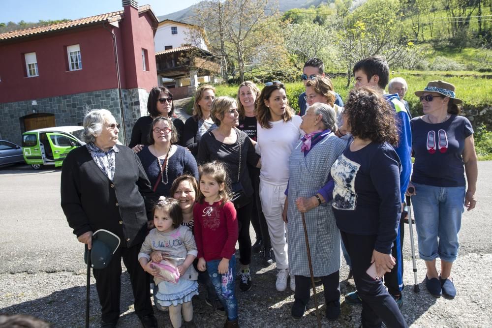 Eva Longoria visita su edén asturiano