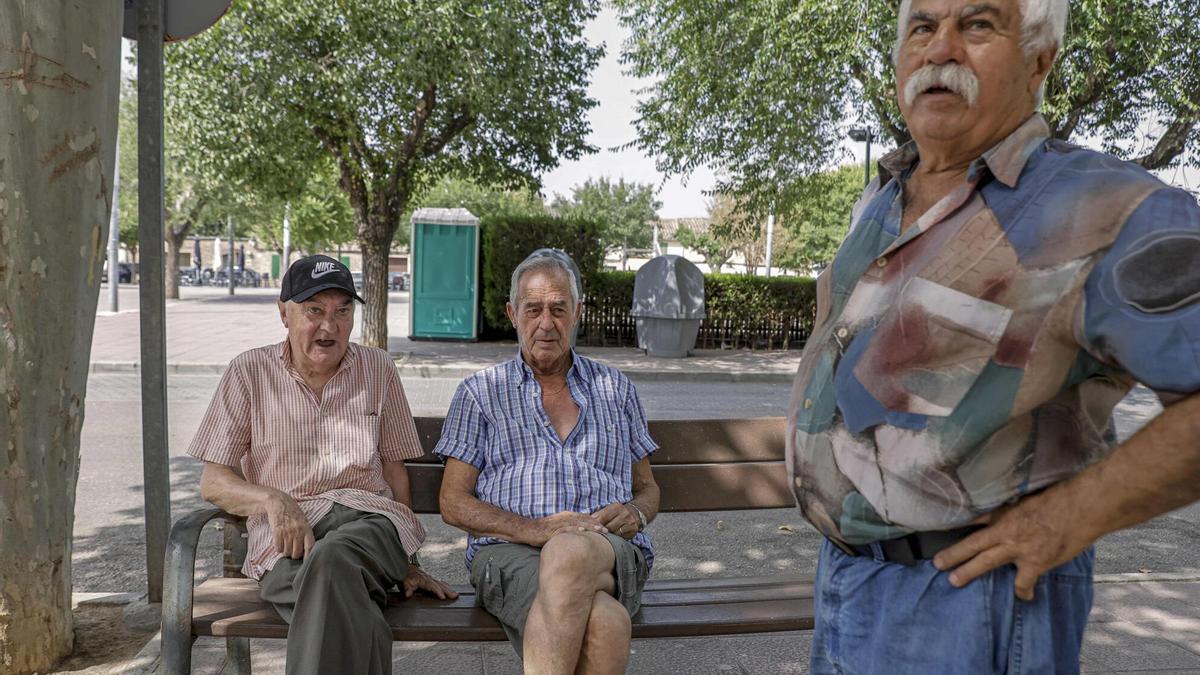 Vecinos de Santa Maria opinan sobre la detención de las dos activistas antiturísticas