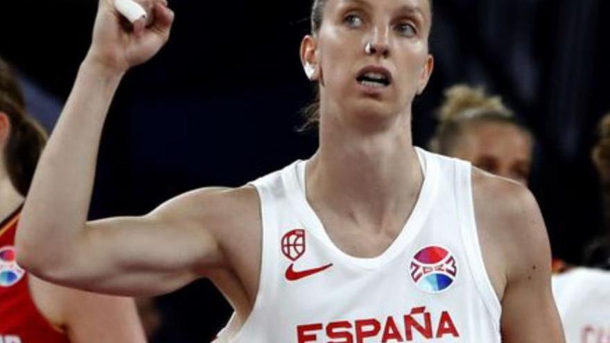 España volverá a jugar por las medallas en el Eurobasket tras una exhibición de Laura Gil