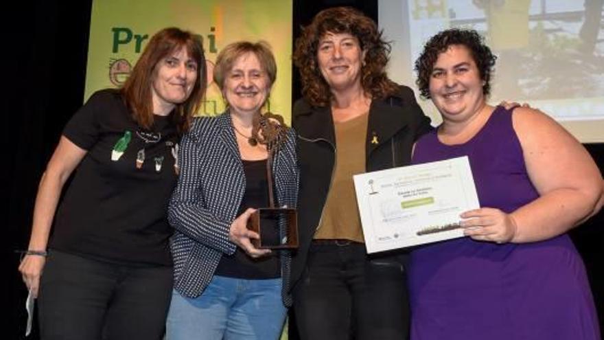 Dos instituts gironins guanyen el Premi Escola, Agricultura i Alimentació Ecològica