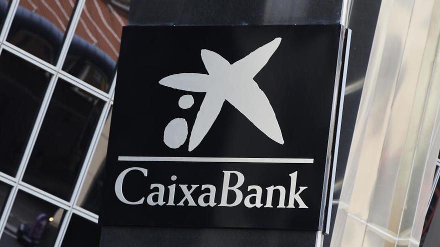 CaixaBank començarà a substituir la marca Bankia a les oficines catalanes a partir de dimarts