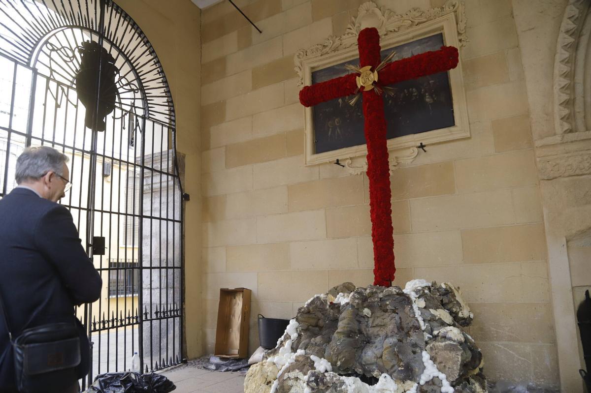 Córdoba 
Montaje cruces de mayo
Cruz del San Nicolás San Felipe Sentencia