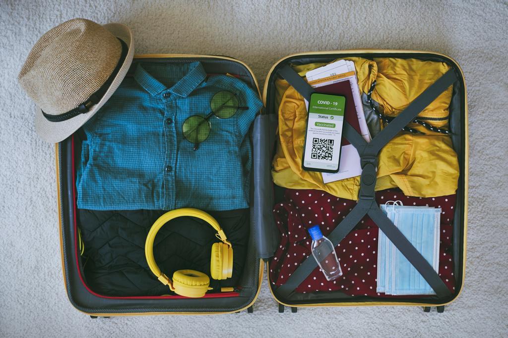 Maleta preparada para un viaje