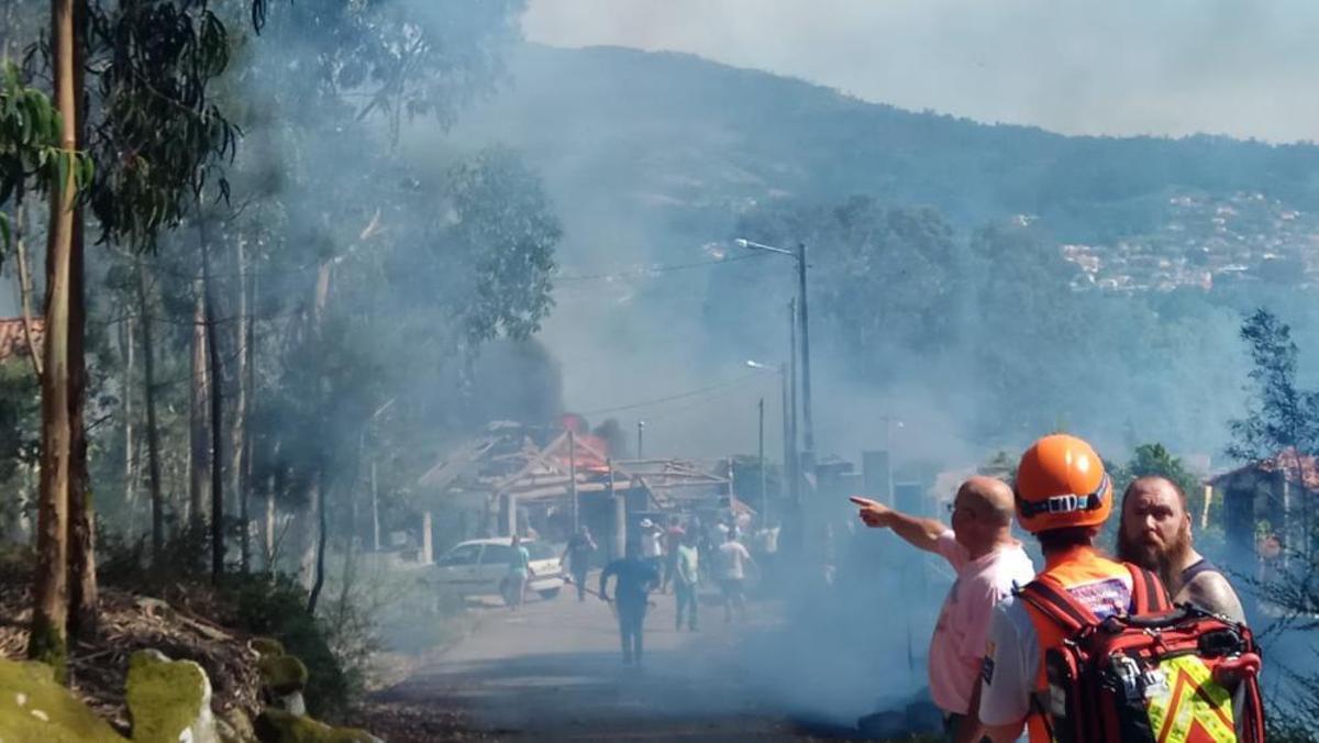Explosió en un magatzem pirotècnic a Tui Explosió en un magatzem pirotècnic a Tui