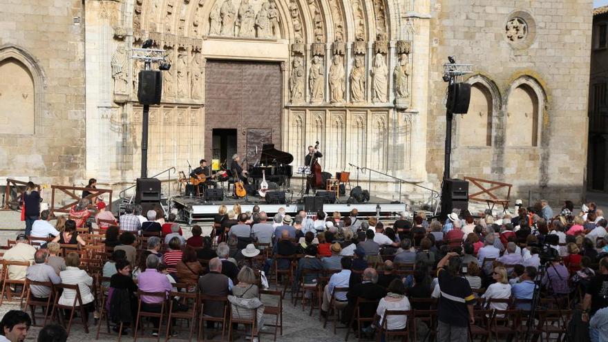 Un dels grans actes va ser un concert davant la Basílica