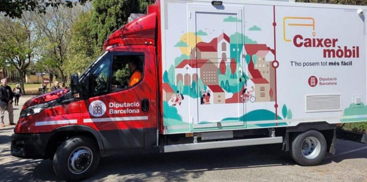 La Diputació de Barcelona posa en marxa el servei de banca mòbil La Diputació de Barcelona posa en marxa el servei de banca mòbil