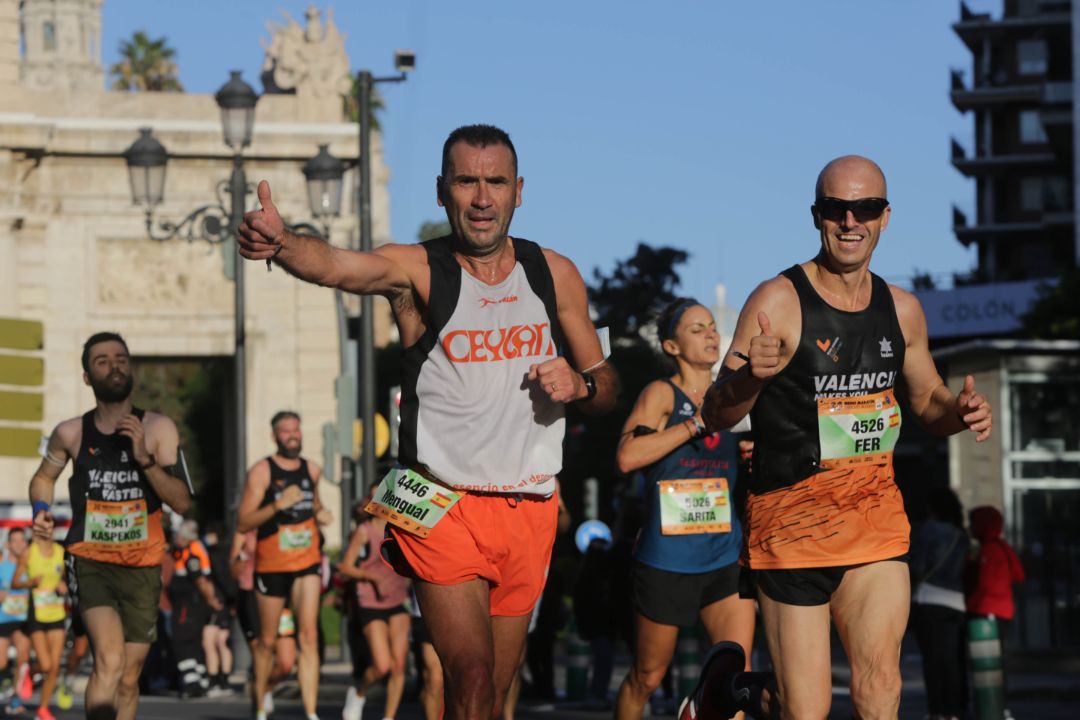 FOTOS | Búscate en el Medio Maratón Valencia 2021